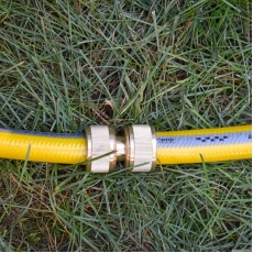 Бърза връзка за маркуч Hydro-Fix месинг, двойна 1/2"-5/8"